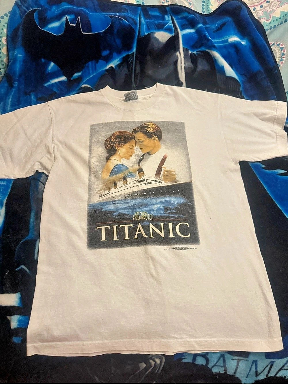 Stanley Desantis Titanic graphic tee Size Large
